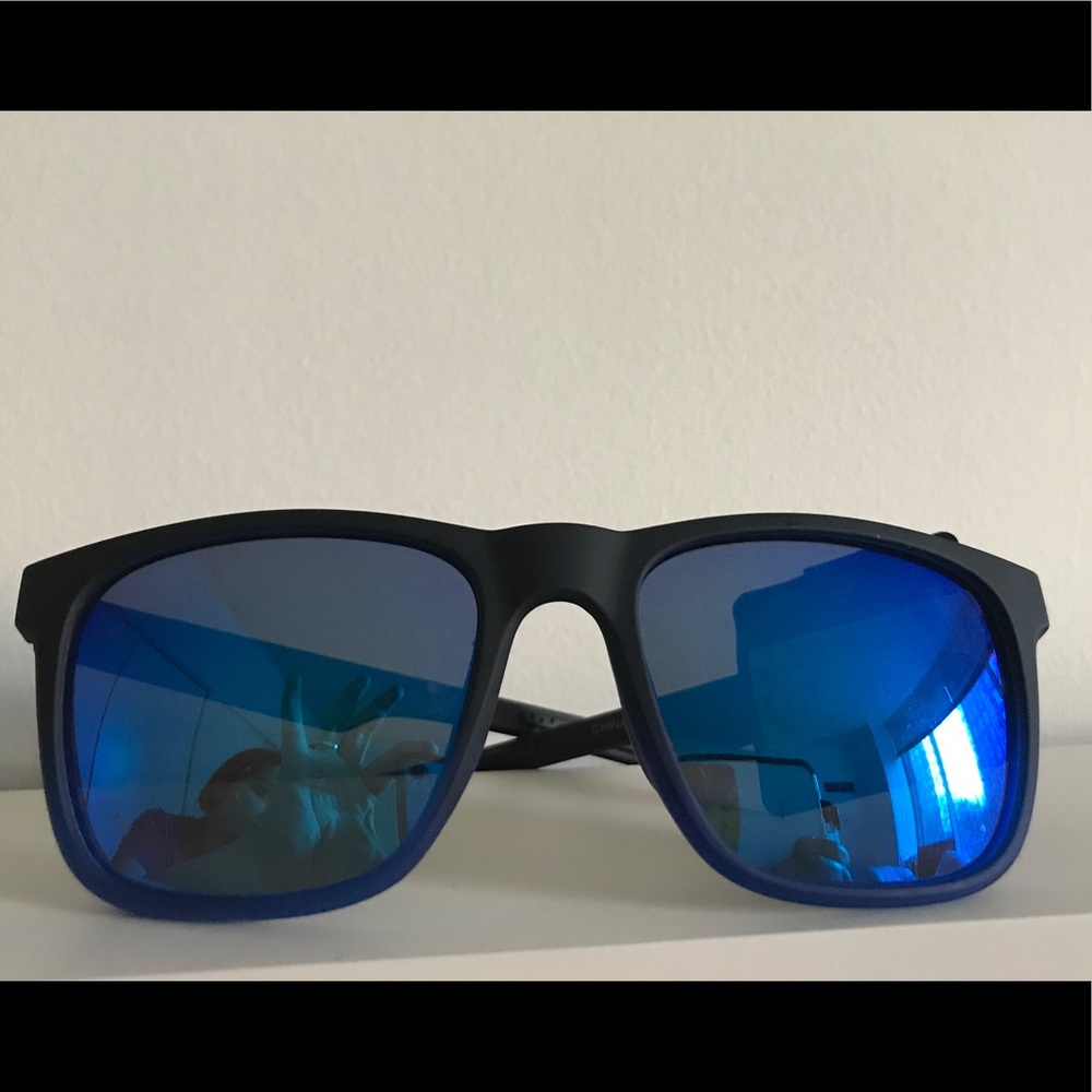 Men’s C9 Champion Polarized Surf  Sunglasses NEW